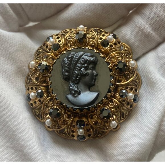 Vintage West Germany Black Cameo Brooch Earrings Set Gold Tone Regency Victorian - Picture 2 of 11
